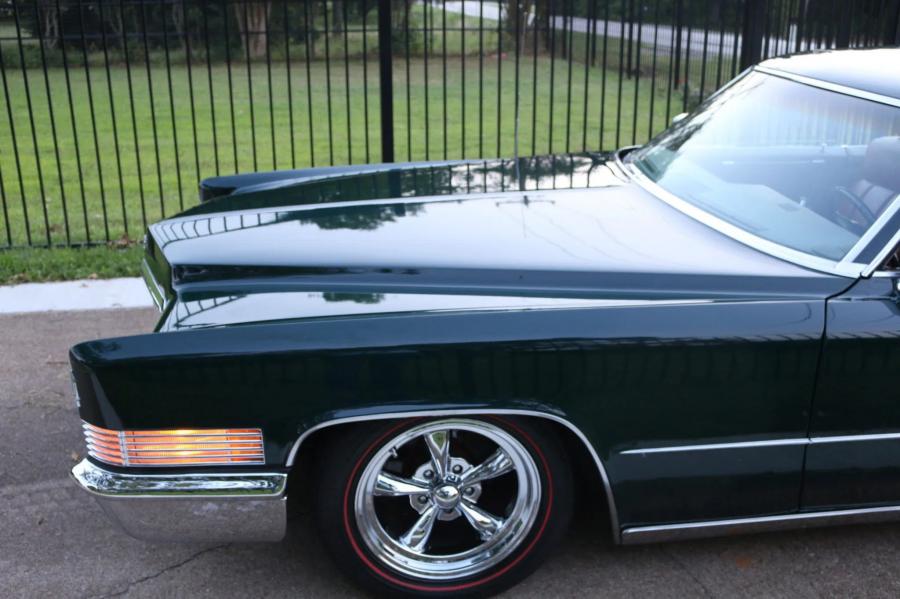 Детали экстерьера Cadillac DeVille 9-passenger Station Wagon by WISCO (B9114767) 1969 года  (фото 34 из 147)